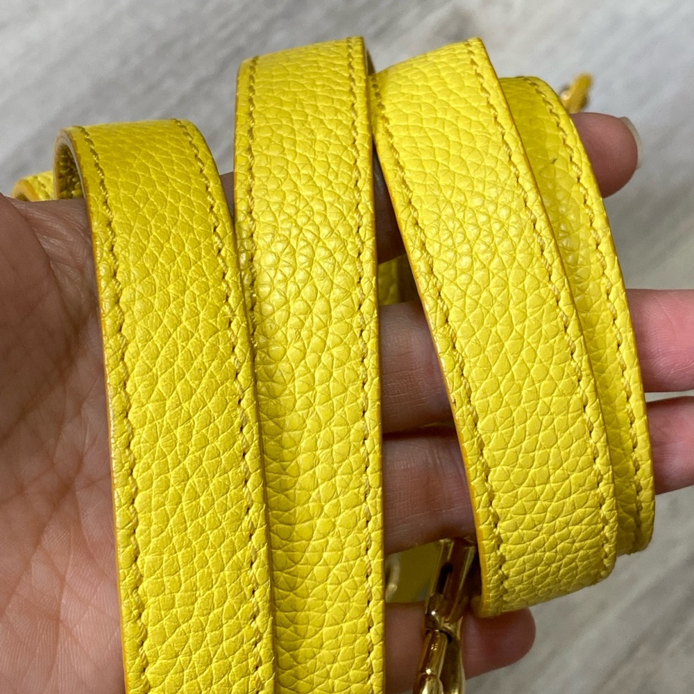 Used - Picture 11 of 12